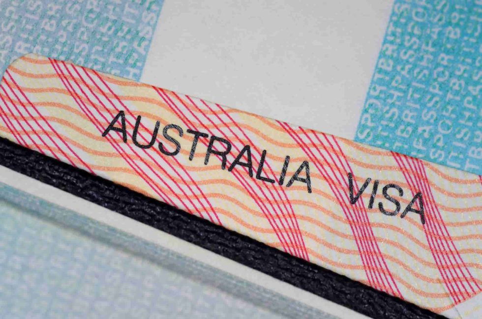 immigrating-to-australia-visas-permanent-residence-citizenship